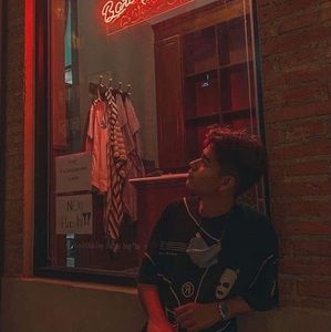 Meet your Posher, Galin